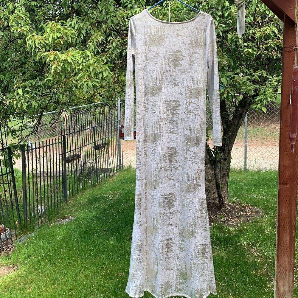 Nwt Beautiful Xl Pink Blush Maxi Long Sleeved Gold Maternity Dress W/Side Ruche — image 3 of 8